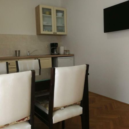 Apartment Violeta 1 Funtana Ngoại thất bức ảnh