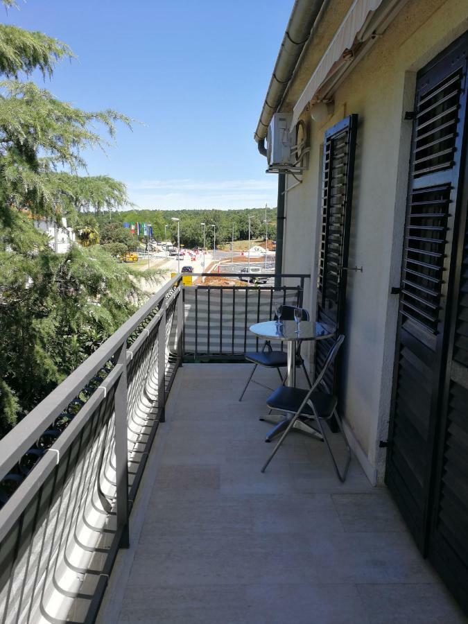 Apartment Violeta 1 Funtana Ngoại thất bức ảnh